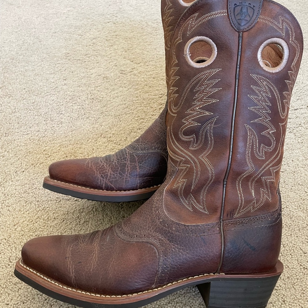 Ariat Distressed Brown Western Boots